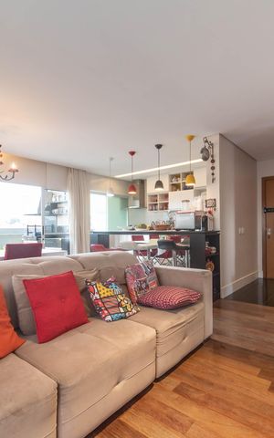 Apartamento à venda com 107m², 2 quartos e 2 vagasSala