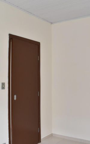 Casa para alugar com 38m², 1 quarto e 1 vagaQuarto