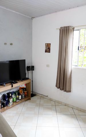 Casa à venda com 170m², 1 quarto e 1 vaga Casa à venda com 170m², 1 quarto e 1 vagaSala