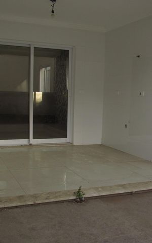 Casa à venda com 145m², 3 quartos e 4 vagasÁrea Externa