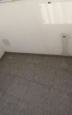 Casa à venda com 145m², 3 quartos e 4 vagasVaranda 2