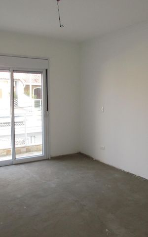 Casa à venda com 145m², 3 quartos e 4 vagasSuíte 1