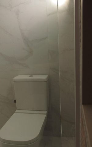 Casa à venda com 145m², 3 quartos e 4 vagasBanheiro da Suite 1