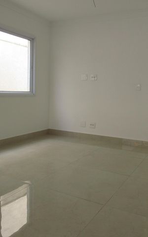 Casa à venda com 145m², 3 quartos e 4 vagasSala