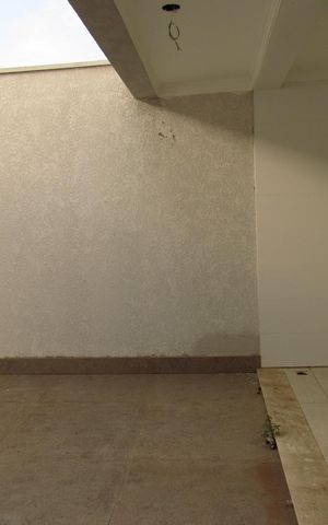 Casa à venda com 145m², 3 quartos e 4 vagasÁrea Externa