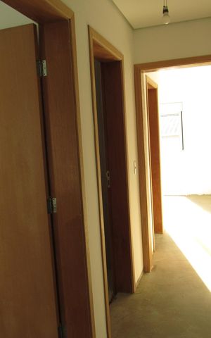 Casa à venda com 145m², 3 quartos e 4 vagasCorredor