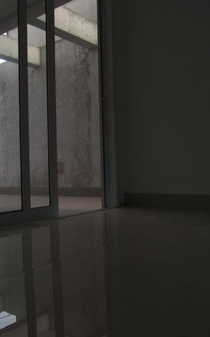 Casa à venda com 145m², 3 quartos e 4 vagasSala