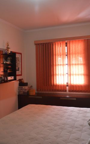 Casa à venda com 267m², 4 quartos e 4 vagasQuarto Suíte