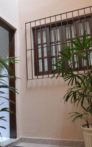Casa à venda com 267m², 4 quartos e 4 vagasGaragem