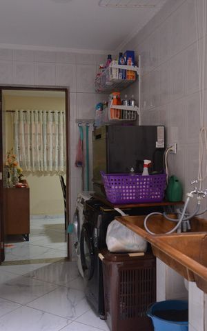 Casa à venda com 267m², 4 quartos e 4 vagasÁrea de Serviço