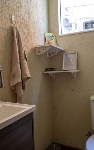 Casa de condomínio à venda com 150m², 3 quartos e 2 vagas Casa de condomínio à venda com 150m², 3 quartos e 2 vagasLavabo