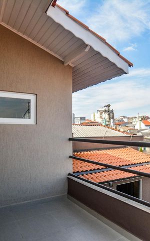 Casa à venda com 430m², 5 quartos e 10 vagas Casa à venda com 430m², 5 quartos e 10 vagasQuarto Suíte