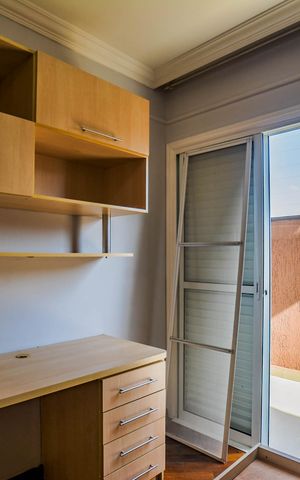Casa à venda com 430m², 5 quartos e 10 vagas Casa à venda com 430m², 5 quartos e 10 vagasQuarto 1