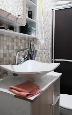 Casa à venda com 97m², 2 quartos e 1 vagaBanheiro Social