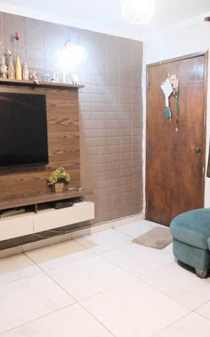 Casa à venda com 97m², 2 quartos e 1 vagaSala