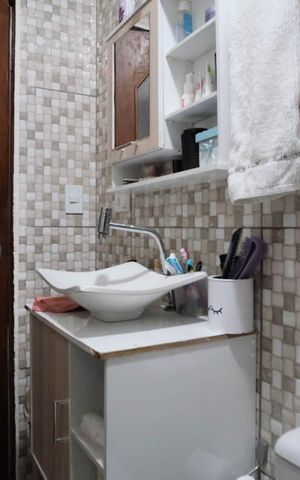 Casa à venda com 97m², 2 quartos e 1 vagaBanheiro Social
