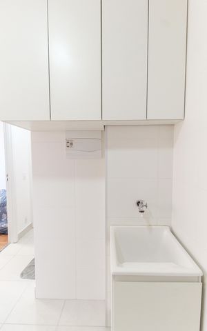 Apartamento para alugar com 32m², 2 quartos e sem vaga Apartamento para alugar com 32m², 2 quartos e sem vagaÁrea de Serviço