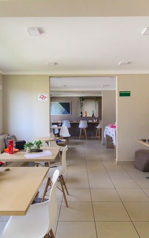 Apartamento para alugar com 32m², 2 quartos e sem vaga Apartamento para alugar com 32m², 2 quartos e sem vagaÁrea comum - Salão de festas