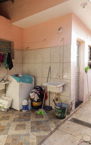 Casa para alugar com 42m², 1 quarto e 1 vaga Casa para alugar com 42m², 1 quarto e 1 vagaÁrea de Serviço