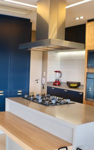 Apartamento à venda com 200m², 3 quartos e 3 vagas Apartamento à venda com 200m², 3 quartos e 3 vagasCozinha