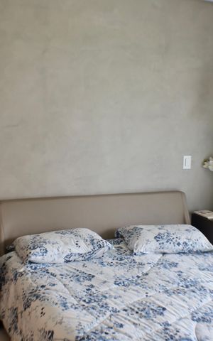 Apartamento à venda com 200m², 3 quartos e 3 vagas Apartamento à venda com 200m², 3 quartos e 3 vagasSuíte 1
