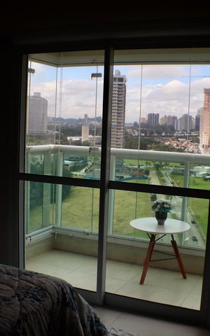 Apartamento à venda com 200m², 3 quartos e 3 vagas Apartamento à venda com 200m², 3 quartos e 3 vagasVista da Suíte
