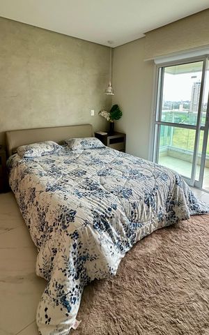 Apartamento à venda com 200m², 3 quartos e 3 vagas Apartamento à venda com 200m², 3 quartos e 3 vagasSuíte 1