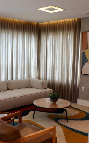 Apartamento à venda com 200m², 3 quartos e 3 vagas Apartamento à venda com 200m², 3 quartos e 3 vagasSala