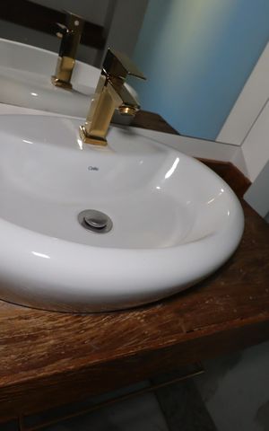 Casa à venda com 200m², 3 quartos e 4 vagasLavabo