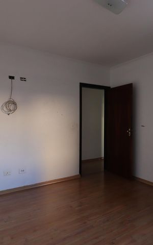 Casa à venda com 200m², 3 quartos e 4 vagasQuarto 2
