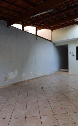 Casa à venda com 200m², 3 quartos e 4 vagasGaragem