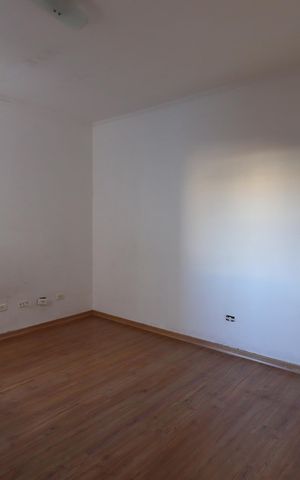 Casa à venda com 200m², 3 quartos e 4 vagasQuarto 2