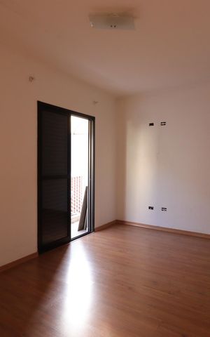 Casa à venda com 200m², 3 quartos e 4 vagasQuarto 1