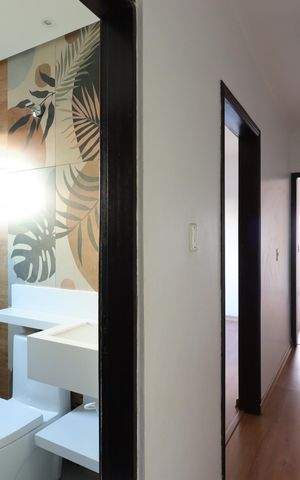 Casa à venda com 200m², 3 quartos e 4 vagasCorredor piso superior