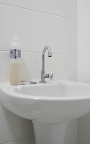 Apartamento à venda com 35m², 2 quartos e sem vagaBanheiro