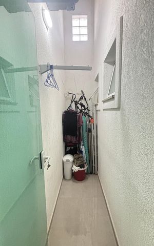 Apartamento à venda com 80m², 3 quartos e 2 vagas Apartamento à venda com 80m², 3 quartos e 2 vagasDespensa
