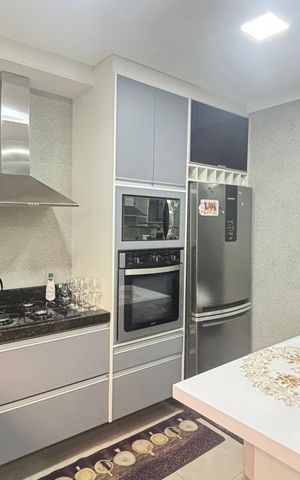 Apartamento à venda com 80m², 3 quartos e 2 vagas Apartamento à venda com 80m², 3 quartos e 2 vagasCozinha