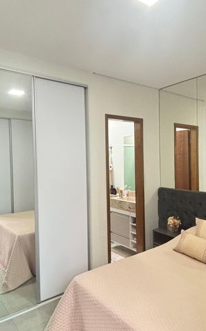 Apartamento à venda com 80m², 3 quartos e 2 vagas Apartamento à venda com 80m², 3 quartos e 2 vagasSuite
