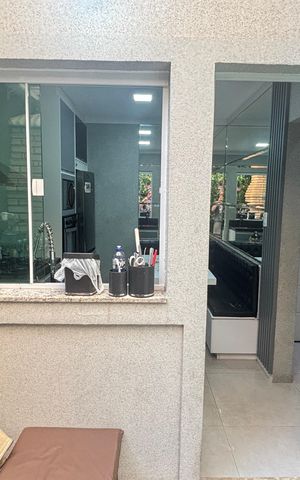 Apartamento à venda com 80m², 3 quartos e 2 vagas Apartamento à venda com 80m², 3 quartos e 2 vagasÁrea de Serviço