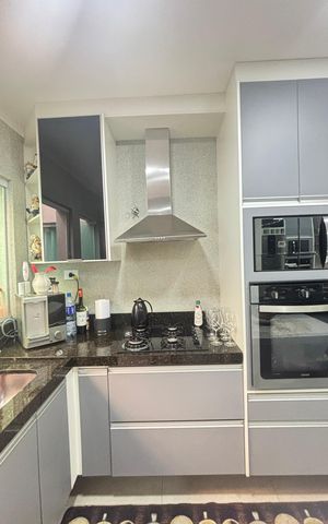 Apartamento à venda com 80m², 3 quartos e 2 vagas Apartamento à venda com 80m², 3 quartos e 2 vagasCozinha