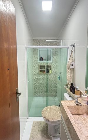 Apartamento à venda com 80m², 3 quartos e 2 vagas Apartamento à venda com 80m², 3 quartos e 2 vagasBanheiro da Suíte