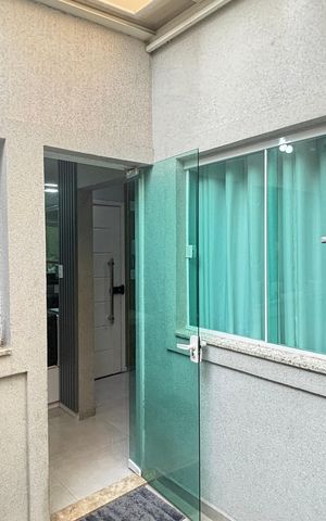 Apartamento à venda com 80m², 3 quartos e 2 vagas Apartamento à venda com 80m², 3 quartos e 2 vagasÁrea de Serviço