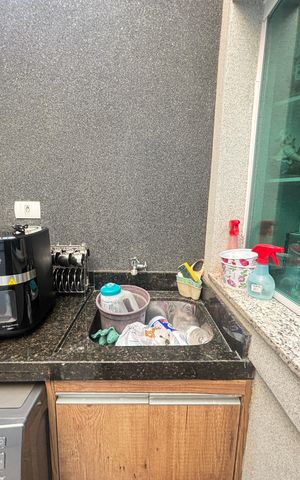 Apartamento à venda com 80m², 3 quartos e 2 vagas Apartamento à venda com 80m², 3 quartos e 2 vagasÁrea de Serviço
