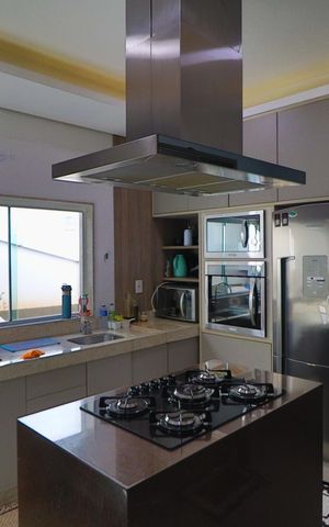 Casa de condomínio para alugar com 400m², 5 quartos e 4 vagasCozinha