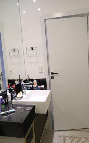 Casa de condomínio para alugar com 400m², 5 quartos e 4 vagasBanheiro Suíte 3
