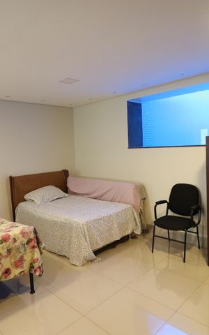Casa de condomínio para alugar com 400m², 5 quartos e 4 vagasSuíte 5