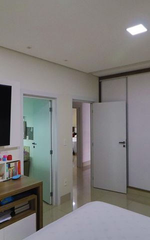 Casa de condomínio para alugar com 400m², 5 quartos e 4 vagas Suíte 1 