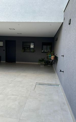 Casa à venda com 180m², 3 quartos e 3 vagasGaragem