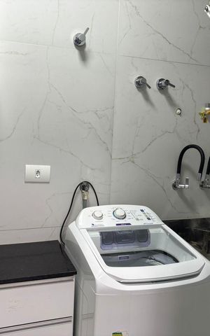 Casa à venda com 180m², 3 quartos e 3 vagasLavanderia
