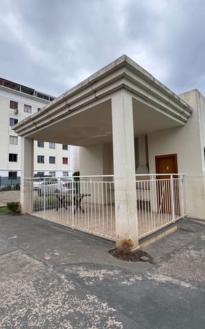 Apartamento à venda com 103m², 2 quartos e 1 vagaÁrea comum
